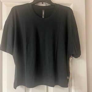 Vuori  Black Heather Energy Tee XXL
